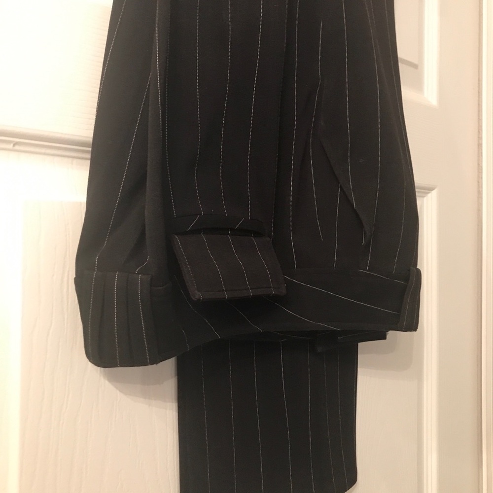 Pinstripe Women Trousers Larry Levine size 8